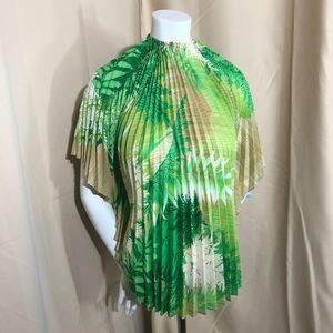 👀Vintage *NWT* Pleated Caftan Cape